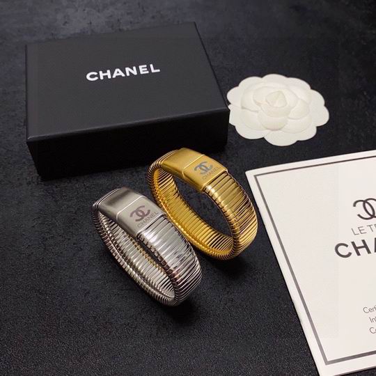 Chanel bracelet 01lyh84